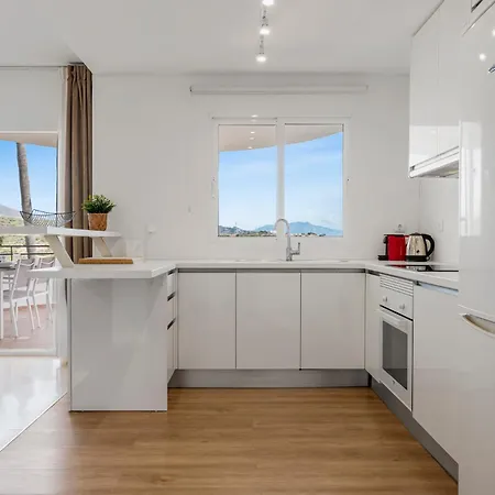 Panoramic Sea View With Pool Apartment Estepona
