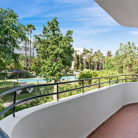 Panoramic Sea View With Pool Apartment