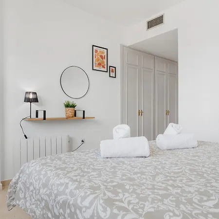 Panoramic Sea View With Pool Appartement *