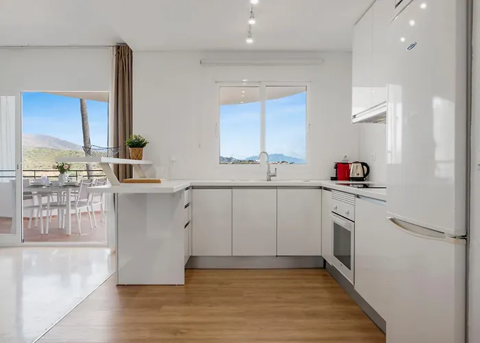 Panoramic Sea View With Pool Apartman Estepona