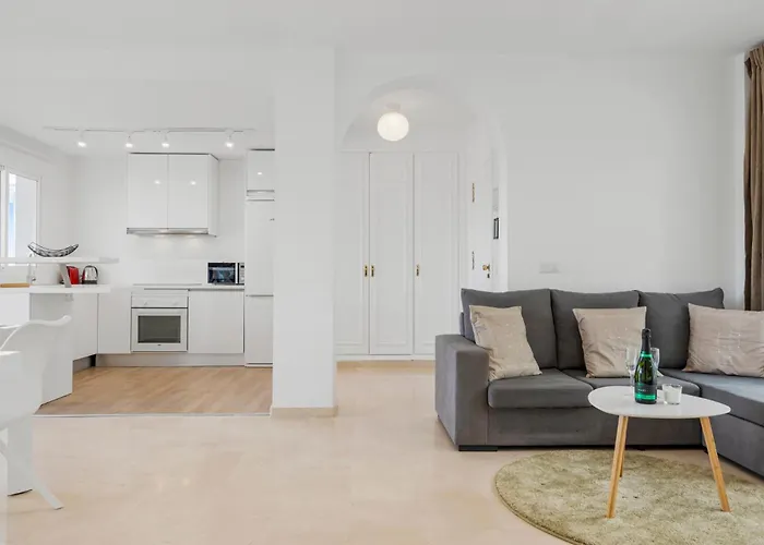 Panoramic Sea View With Pool